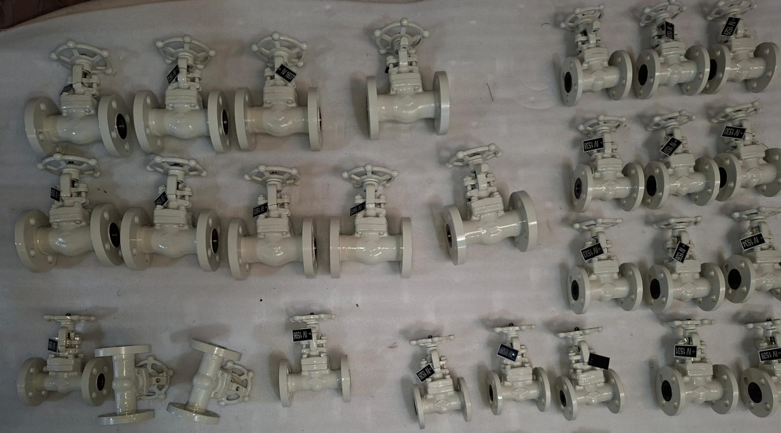 1/2'', 3/4'', 1'', X 150#, 300#, 600#, INTEGRAL FLANGE, GATE VALVE, HAND WHEEL OPERTAED