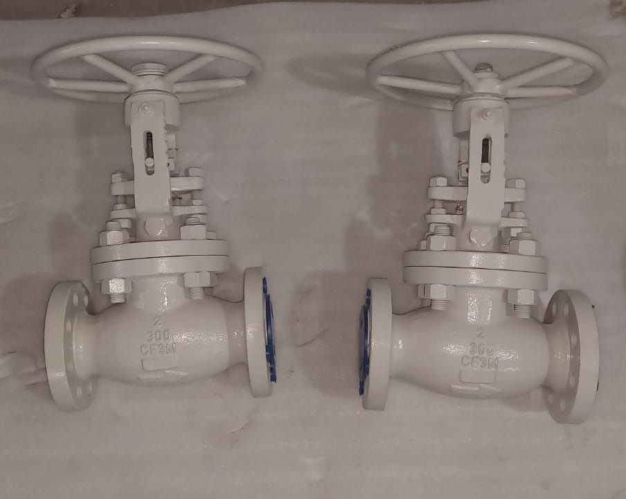 2'' X 600#, GLOBE VALVE, CF8M, HAND WHEEL OPERATED